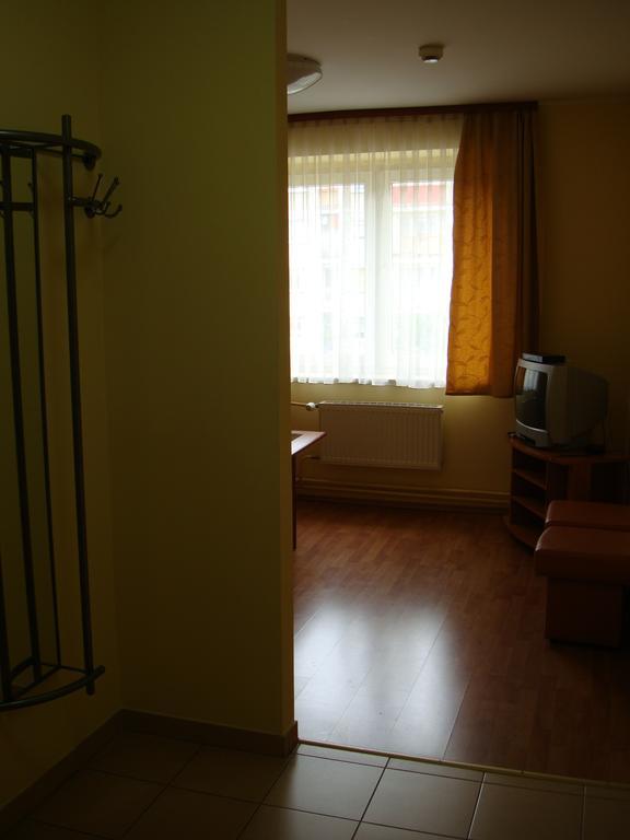 Noclegi Olimp Opole Chambre photo